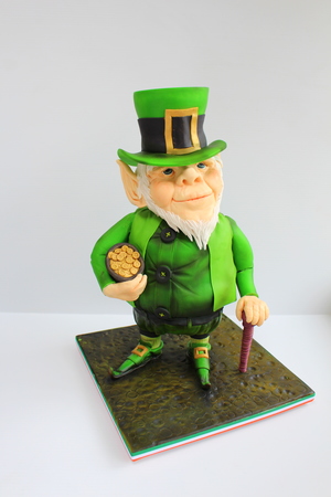 St. Patrick's Day, Leprechaun, sculpted cake (price on request)