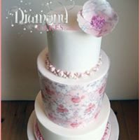 Wedding Cake - Diamond Cakes Carlow