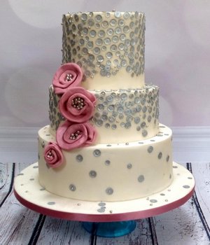 Wedding cake brooklodge wedding cake north county dublin one fab day sequin wedding cake transformer wedding cake beautiful wedding cakes dublin 4