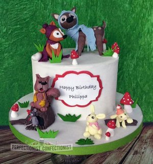 Forest cake woodland cake rabbit fox deer squirrel cake toppers cakes dublin first birthday cake first christmas cake 4