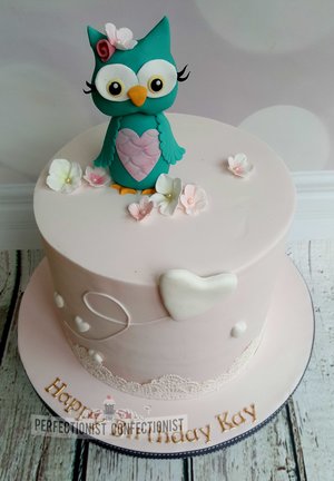 Owl  lace  hearts  balloons  cake  birthday cake  novelty cake  celebration cake  swords  malahide  kinsealy  dublin  %2814%29