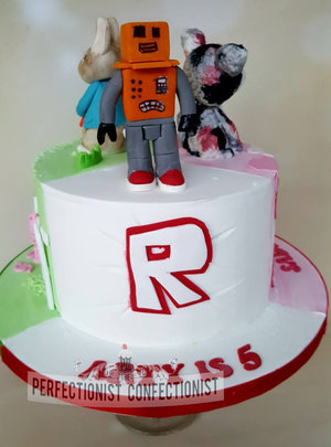 Perfectionist Confectionist Photos Bakers And Cakers - pink roblox cake roblox cake roblox birthday cake birthday