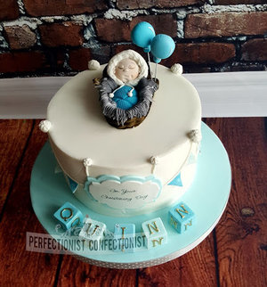 Eskimo  baby  cake  christening day  naming day  the mighty quinn  novelty  celebrtion  malahide  dublin  kinsealy  swords %282%29