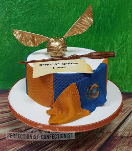 Harry potter cake  ravenclaw cake  ravenclaw  luna lovegood wand  golden snitch  birthday cake  novelty  celebration  sandymount  dublin  malahide  swords %281%29