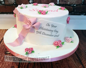 Christening cake  naming day cake  cake  roses  pretty  sweet  vanilla  dublin  malahide  kinsealy  swords  roses  handmade   %284%29