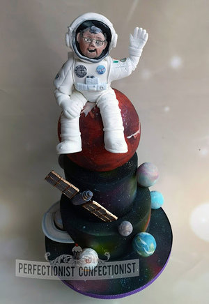Space  theme  planets  nasa  astronaut  spaceman  birthday  cake  60th  fowlers malahide  dublin  nasa   %281%29