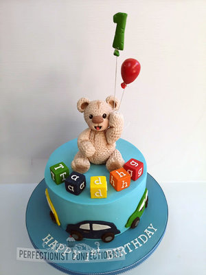 Teddybear  blocks  cars  balloons  birthday cake  first birthday cake  1st birthday cake  swords  malahide  howth  sutton  dublin  kinsealy %282%29