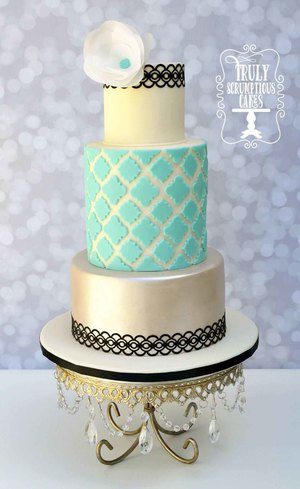 Silver lustre & blue geometric pattern