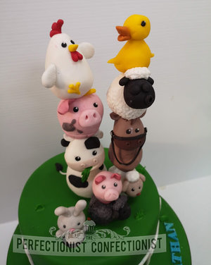 Farm  birthday  cake  animals  cute  pig  horse  sheep  cow  duck  hen  dublin  swords  malahide  donnybrook  cake maker  celebration  swords  farm cake  %28 %285%29