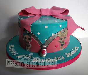 Lol  surprise  doll  birthday  cake   novelty  cake maker  dublin  swords  malahide  kinsealy  pink  blue  celebration  %282%29