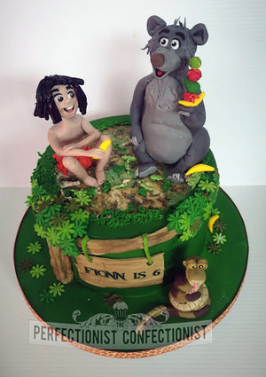 Jungle book  cake  animation  mowgli  baloon  cake toppers  figures  sugarpaste  birthday  dublin  cake maker  swords  clontarf  malahide  kinsealy   %281%29