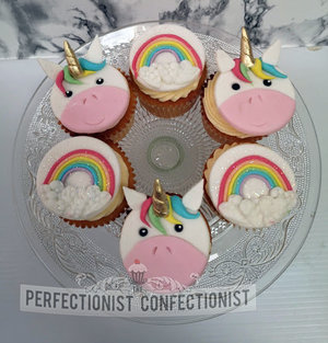 Cupcakes  fairy cakes  unicorns  rainbows  sparkle  glitter  vanilla  funfetti  birthday  swords  malahide  kinsealy  cake maker  dublin %281%29   copy