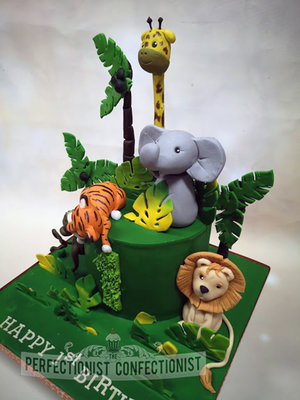 Jungle  birthday cake  animals  birthday  cake  lion  elephnt  giraffe  monkey  dublin  swords  malhide  cake maker  1st birthday  first birthday %281%29