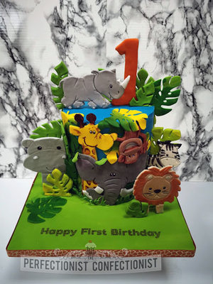 Jungle  theme  animals  first birthday  lion  elephant  giraffe  cake toppers  chocolate  cake birthday  dublin  cake maker  swords  malahide  kinsealy %287%29